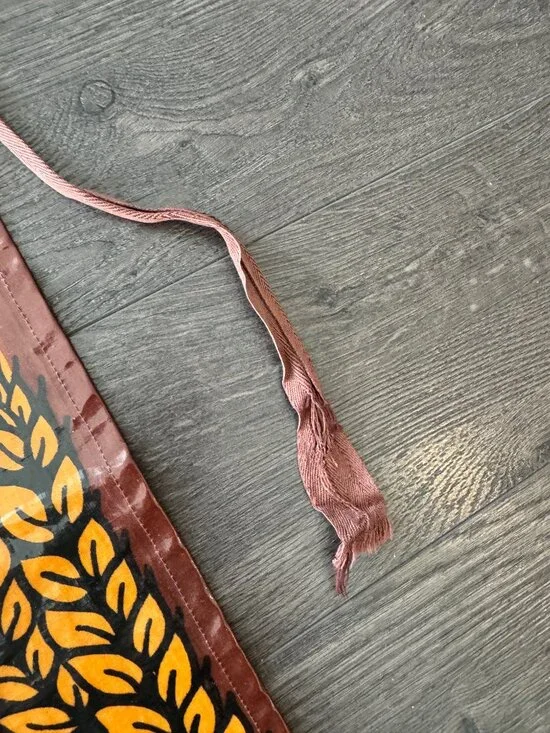 VINTAGE 80S MADE IN ENGLAND NEW CASTLE BROWN ALE APRON SARI FABRICS PREOWNED - Picture 3 of 16